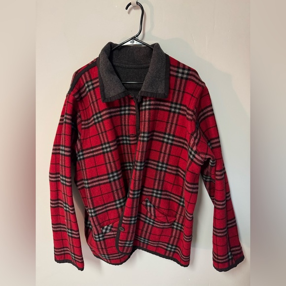 Reversible Wool Jacket (Dual Color) - Picture 2 of 3